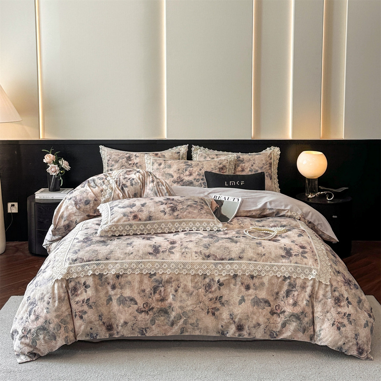 91家纺网 家纺一手货源 找家纺 蓝米卡夫 2025秋冬-A类棉麻全棉数码印花50S*50S双股磨毛公主风系列（礼盒包装）【如需买家秀联系15996631948】  花间墨韵