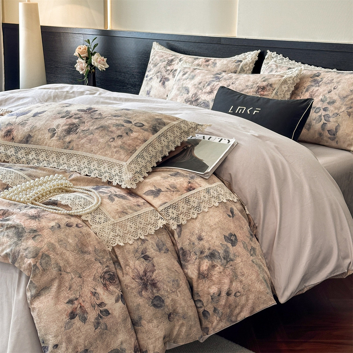 91家纺网 家纺一手货源 找家纺 蓝米卡夫 2025秋冬-A类棉麻全棉数码印花50S*50S双股磨毛公主风系列（礼盒包装）【如需买家秀联系15996631948】  花间墨韵