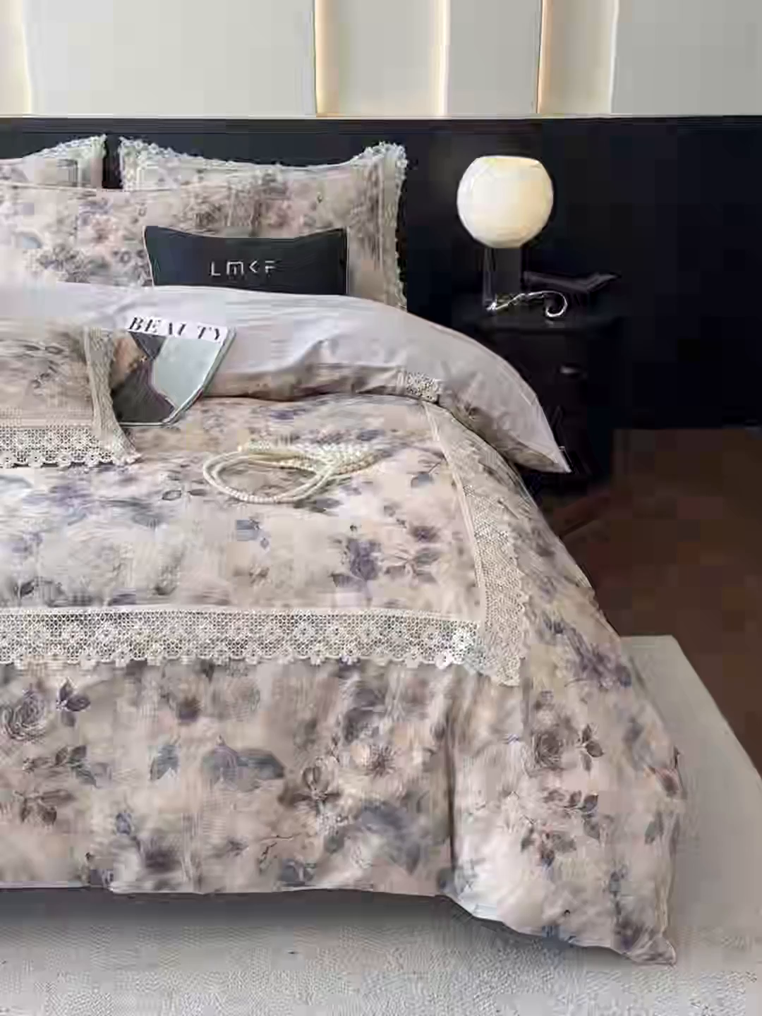 91家纺网 家纺一手货源 找家纺 蓝米卡夫 2025秋冬-A类棉麻全棉数码印花50S*50S双股磨毛公主风系列（礼盒包装）【如需买家秀联系15996631948】  花间墨韵