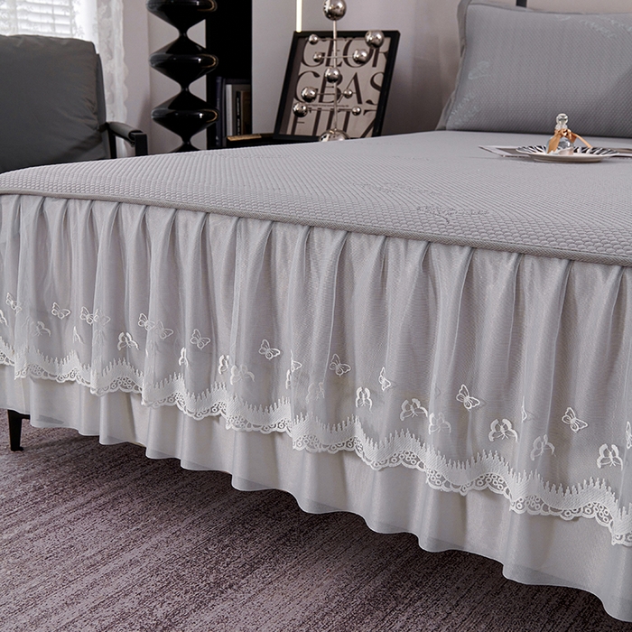 91家纺网 家纺一手货源 找家纺 梵克保罗 2025新款7A抗菌母婴级纯乙纶PE刺绣凉感丝豆豆席 床裙款 床裙款 字母爱心-灰