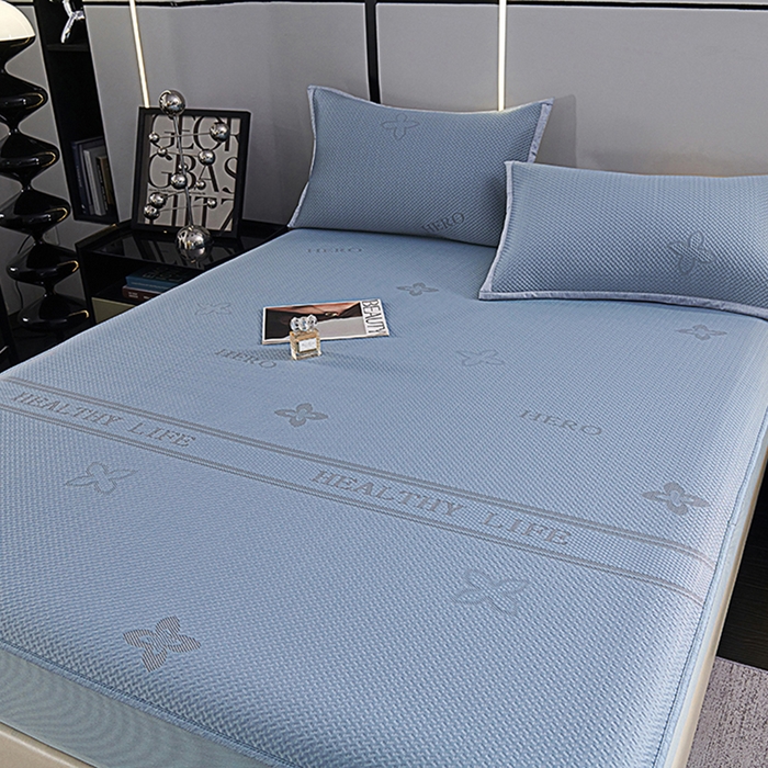 91家纺网 家纺一手货源 找家纺 梵克保罗 2025新款7A抗菌母婴级纯乙纶PE刺绣凉感丝豆豆席 床笠款 床笠款 四叶花-蓝