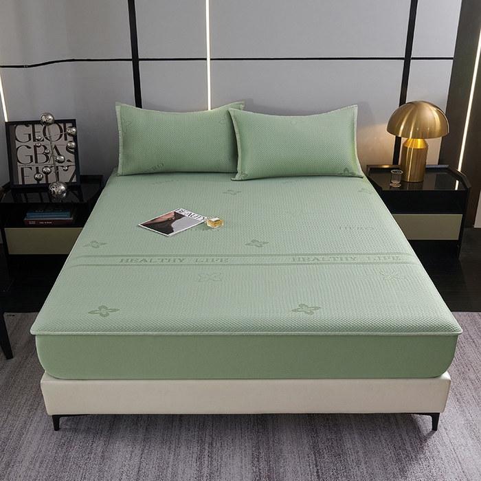 91家纺网 家纺一手货源 找家纺 梵克保罗 2025新款7A抗菌母婴级纯乙纶PE刺绣凉感丝豆豆席 床笠款 床笠款 四叶花-水绿