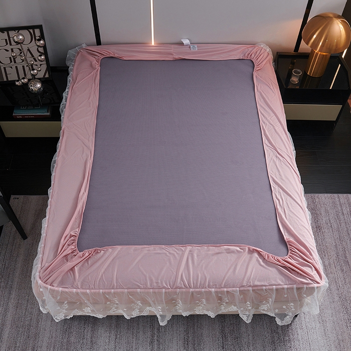 91家纺网 家纺一手货源 找家纺 （总）梵克保罗 2025新款7A抗菌母婴级纯乙纶PE刺绣凉感丝豆豆席 床笠花边款