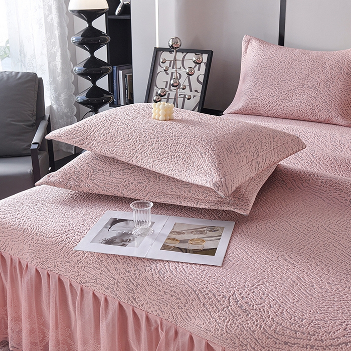 91家纺网 家纺一手货源 找家纺 （总）梵克保罗 2025新款7A抗菌母婴级纯乙纶PE刺绣凉感丝豆豆席床单款