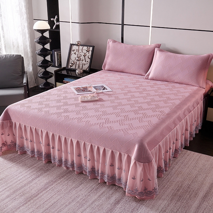 91家纺网 家纺一手货源 找家纺 梵克保罗 2025新款7A抗菌母婴级纯乙纶PE刺绣凉感丝豆豆席床单款 斜条纹-粉