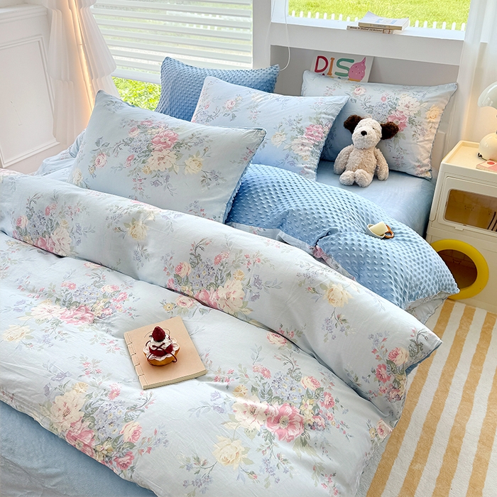 91家纺网 家纺一手货源 找家纺 （总）宜家坊 2025新款学生季全棉高克重豆豆绒三四件套加厚保暖婴儿绒牛奶绒单被套单人双人被套加大号棉加绒三四件套