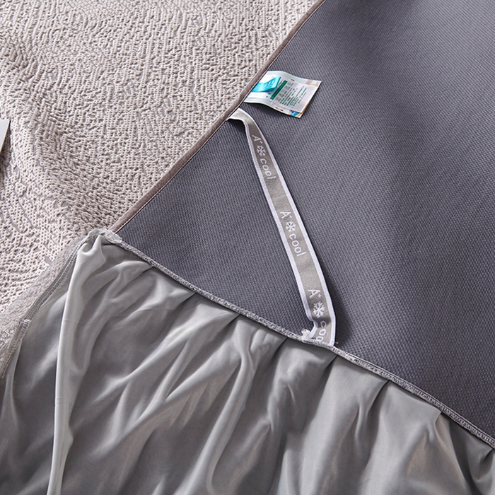 91家纺网 家纺一手货源 找家纺 梵克保罗 2025新款7A抗菌母婴级纯乙纶PE刺绣凉感丝豆豆席床单款 肌理纹-香槟