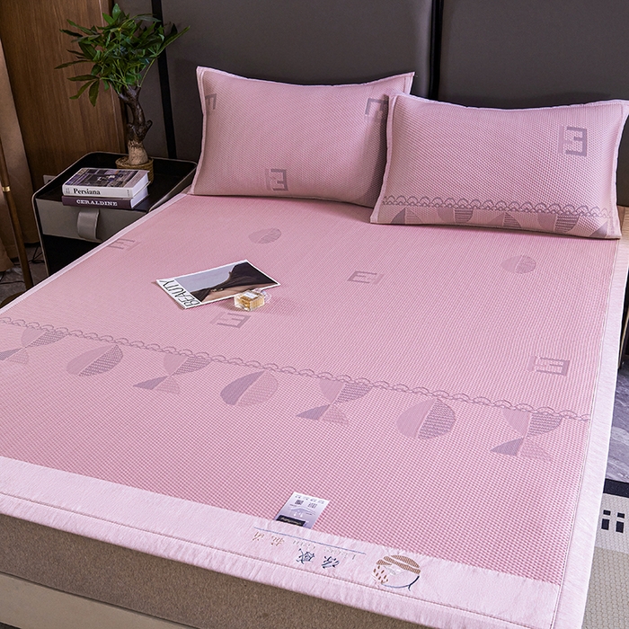 91家纺网 家纺一手货源 找家纺 梵克保罗 2025新款7A抗菌母婴级纯乙纶PE刺绣凉感丝豆豆席 叶子-粉