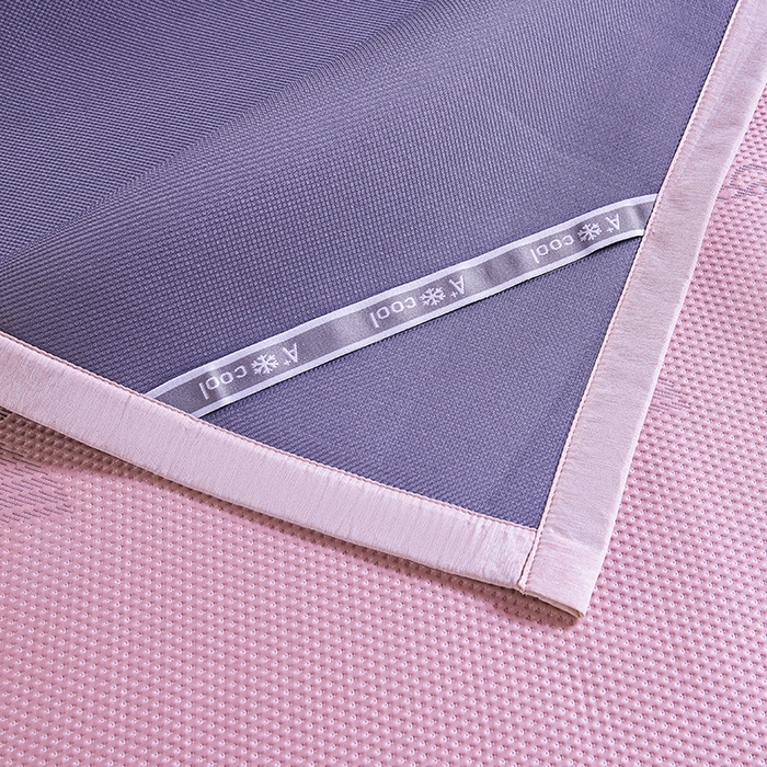 91家纺网 家纺一手货源 找家纺 梵克保罗 2025新款7A抗菌母婴级纯乙纶PE刺绣凉感丝豆豆席 叶子-粉