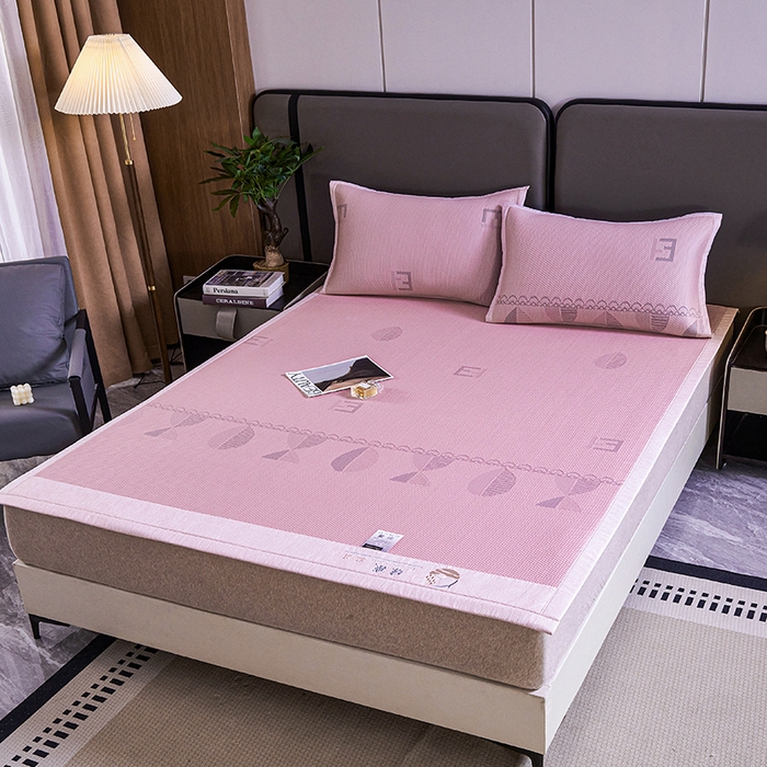 91家纺网 家纺一手货源 找家纺 梵克保罗 2025新款7A抗菌母婴级纯乙纶PE刺绣凉感丝豆豆席 叶子-粉