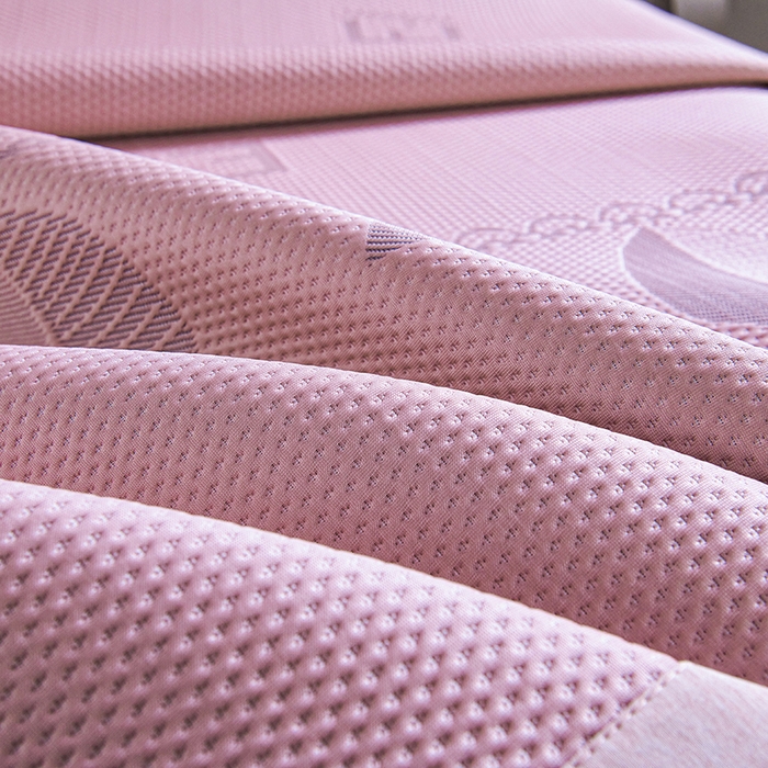 91家纺网 家纺一手货源 找家纺 梵克保罗 2025新款7A抗菌母婴级纯乙纶PE刺绣凉感丝豆豆席 叶子-粉