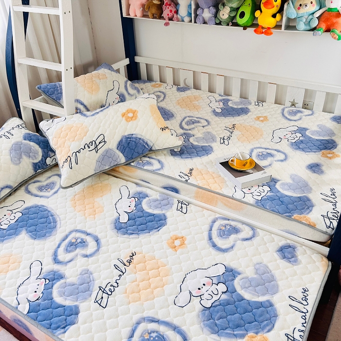 91家纺网 家纺一手货源 找家纺 小虾米 2025新款加厚牛奶绒夹棉床笠单床笠床笠单件 爱心天使