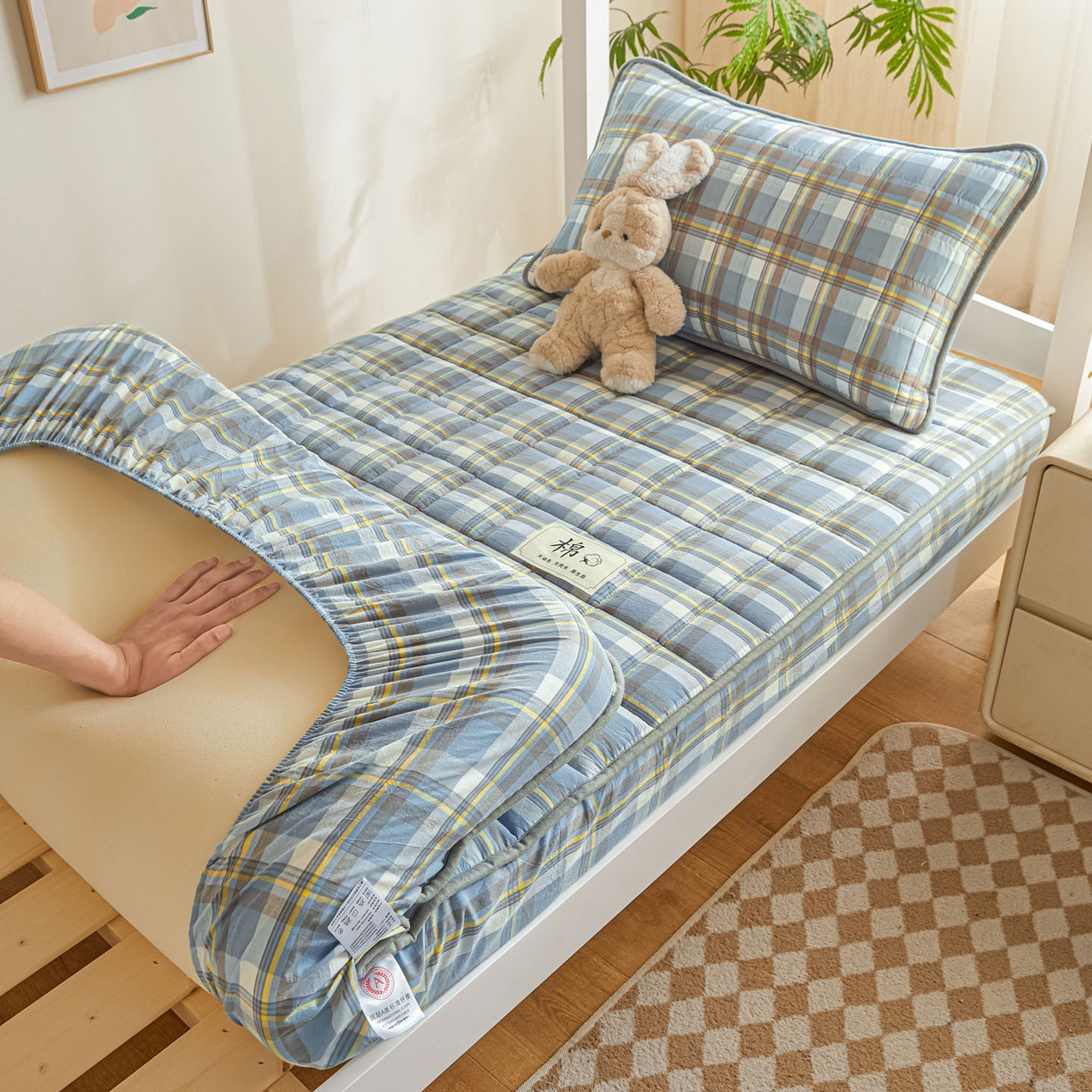 91家纺网 家纺一手货源 找家纺 鑫钰 2025新款A类新疆棉花床笠学生宿舍专用90*190-棉格系列 棉格-简希蓝