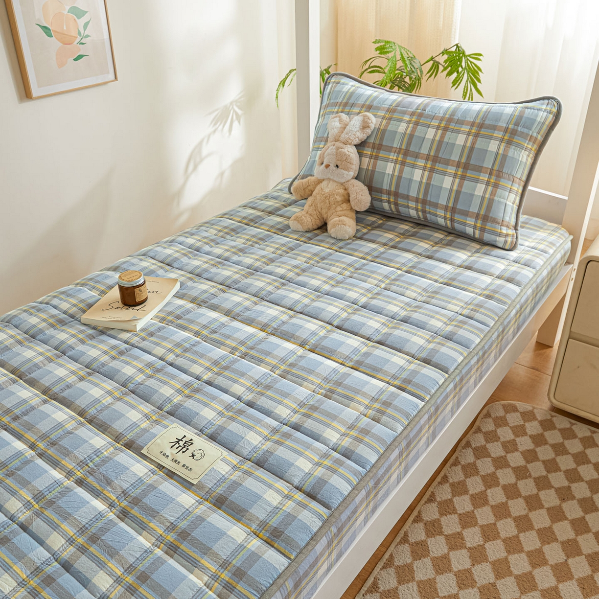 91家纺网 家纺一手货源 找家纺 鑫钰 2025新款A类新疆棉花床笠学生宿舍专用90*190-棉格系列 棉格-简希蓝