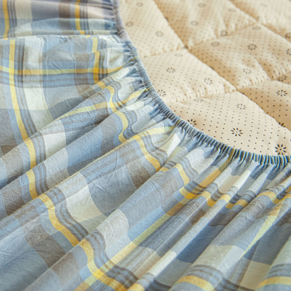 91家纺网 家纺一手货源 找家纺 鑫钰 2025新款A类新疆棉花床笠学生宿舍专用90*190-棉格系列 棉格-简希蓝