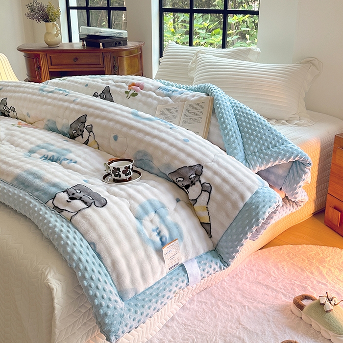 91家纺网 家纺一手货源 找家纺 宜家坊 2025新款直播热款A+兔兔绒豆豆被三层夹棉加厚毛毯毯子牛奶绒冬被泡泡兔毛绒保暖被子被芯 嗨皮狗狗