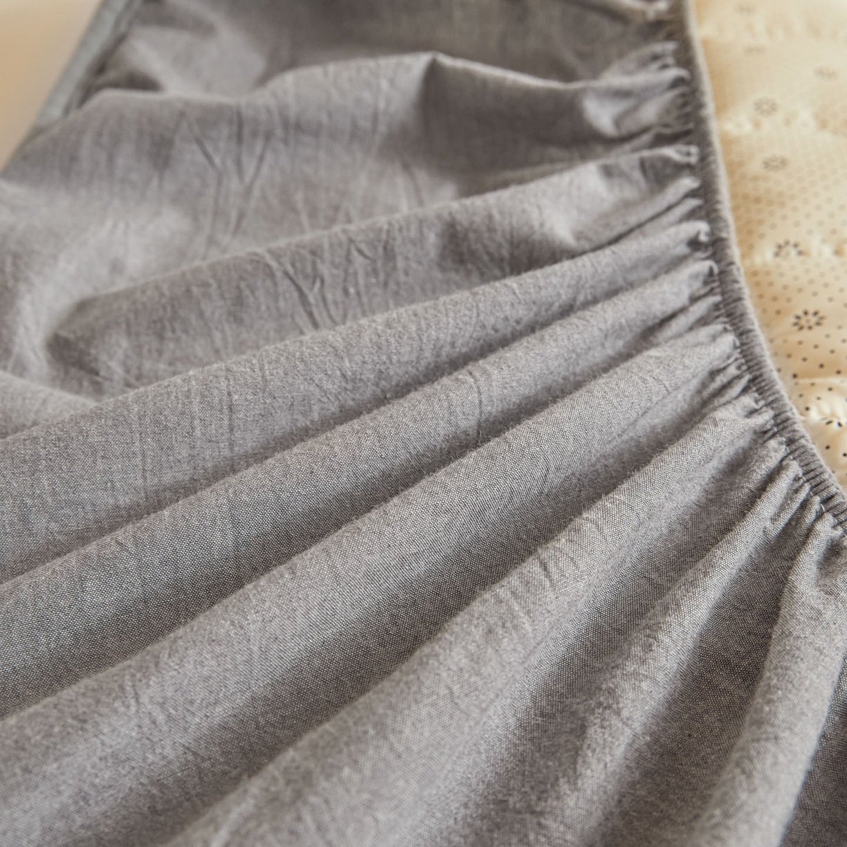 91家纺网 家纺一手货源 找家纺 鑫钰 2025新款A类新疆棉花床笠学生宿舍专用90*190-棉格系列 棉格-绅士灰