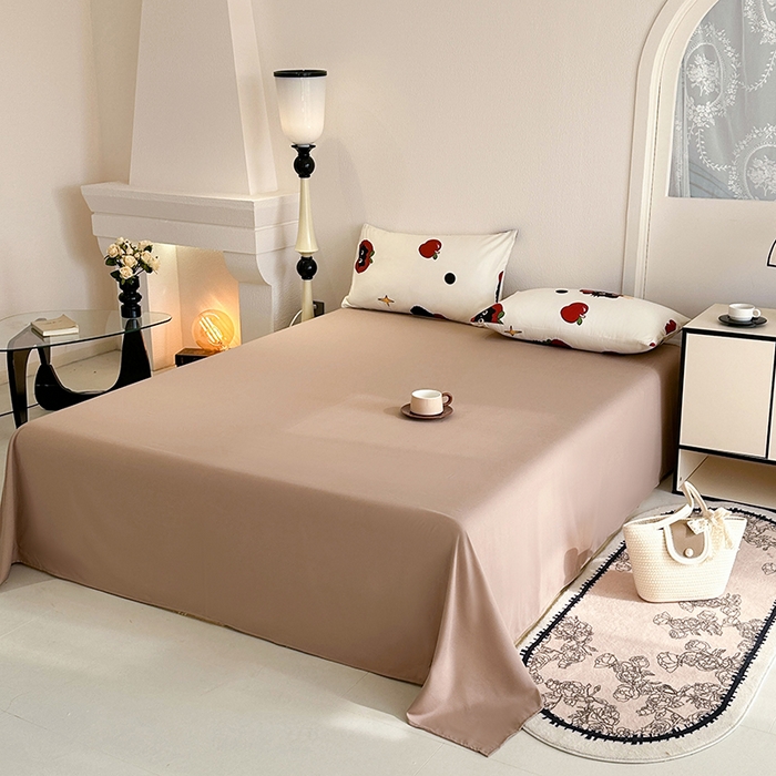 91家纺网 家纺一手货源 找家纺 梵克保罗 2025新款ins风亲肤卡通条格印花水洗棉系列四件套-风格一 小黑猫