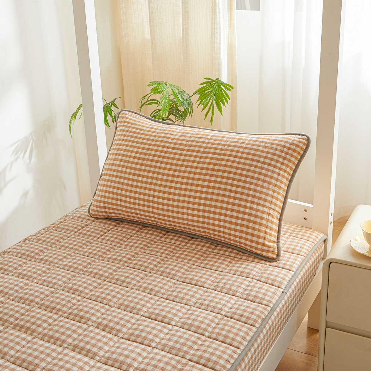 91家纺网 家纺一手货源 找家纺 鑫钰 2025新款A类新疆棉花床笠学生宿舍专用90*190-棉格系列 棉格-驼小格