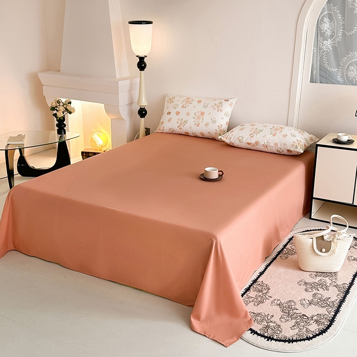 91家纺网 家纺一手货源 找家纺 （总）梵克保罗 2025新款ins风亲肤卡通条格印花水洗棉系列四件套-风格二