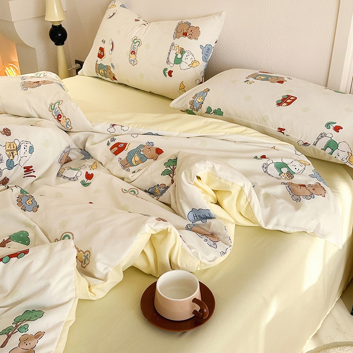 91家纺网 家纺一手货源 找家纺 梵克保罗 2025新款ins风亲肤卡通条格印花水洗棉系列四件套-风格二 森林巴士