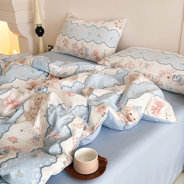 91家纺网 家纺一手货源 找家纺 梵克保罗 2025新款ins风亲肤卡通条格印花水洗棉系列四件套-风格二 可爱小兔