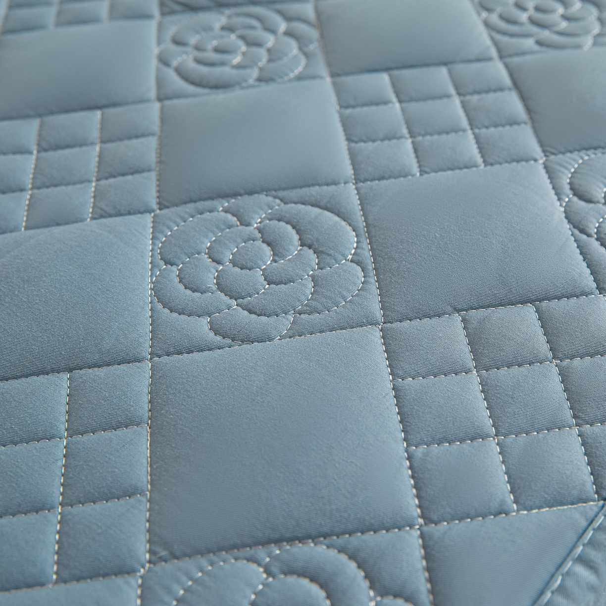 91家纺网 家纺一手货源 找家纺 鑫钰 2025新款A类纯棉夹棉床笠学生宿舍专用90x190-80x190-花漾山茶格 花漾山茶格-蓝