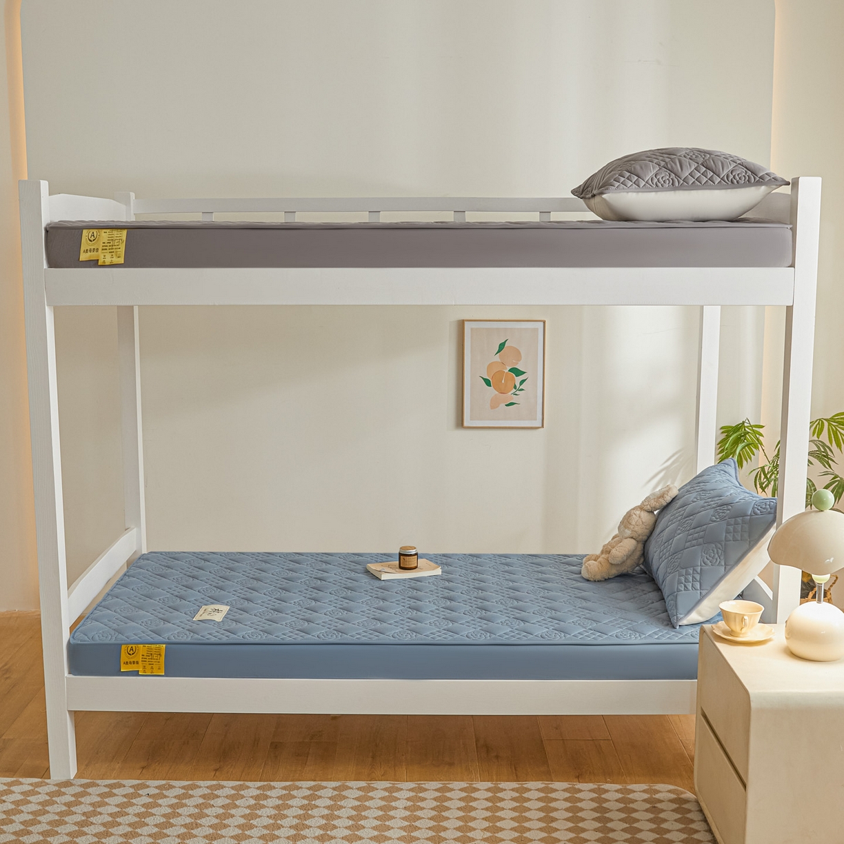 91家纺网 家纺一手货源 找家纺 鑫钰 2025新款A类纯棉夹棉床笠学生宿舍专用90x190-80x190-花漾山茶格 花漾山茶格-蓝