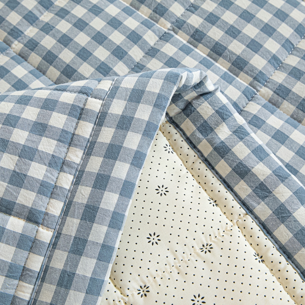 91家纺网 家纺一手货源 找家纺 （总）鑫钰 2025新款学生开学季宿舍专用新疆棉花床垫薄款