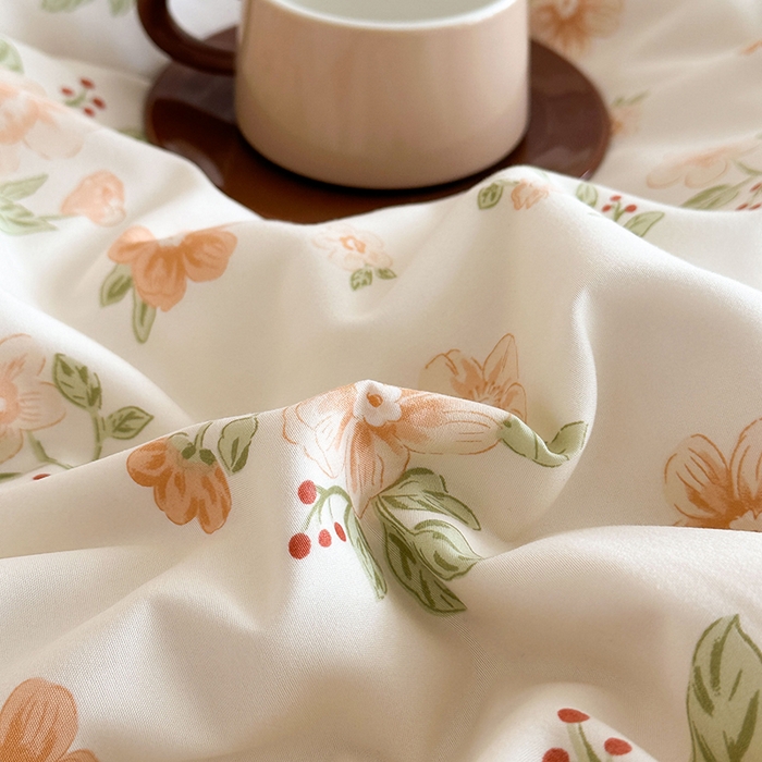 91家纺网 家纺一手货源 找家纺 梵克保罗 2025新款ins风亲肤卡通条格印花水洗棉系列四件套-风格三 海棠之恋