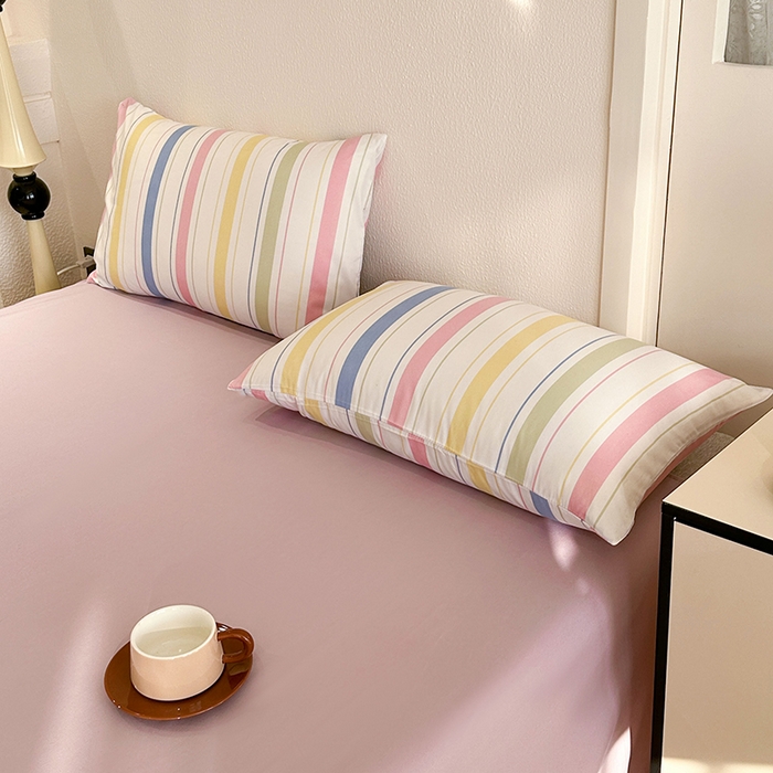 91家纺网 家纺一手货源 找家纺 梵克保罗 2025新款ins风亲肤卡通条格印花水洗棉系列四件套-风格三 日系马卡龙条