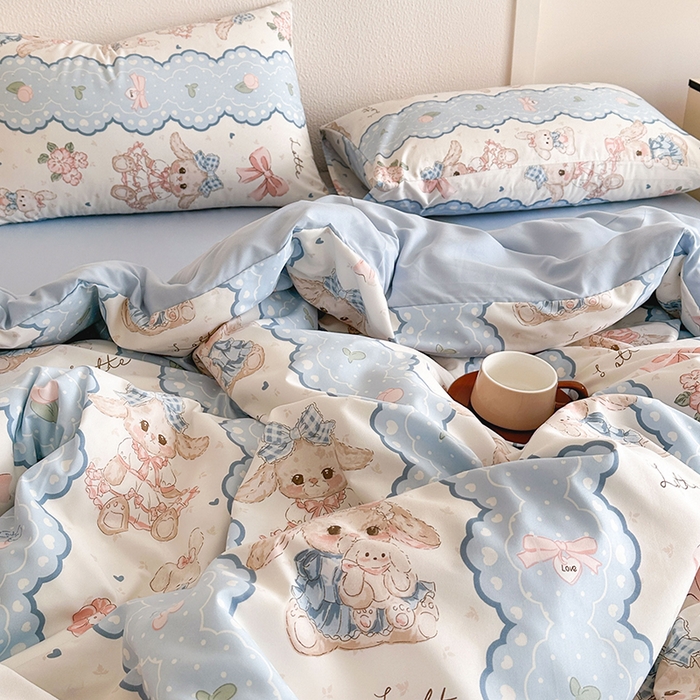 91家纺网 家纺一手货源 找家纺 梵克保罗 2025新款ins风亲肤卡通条格印花水洗棉系列四件套-风格三 可爱小兔