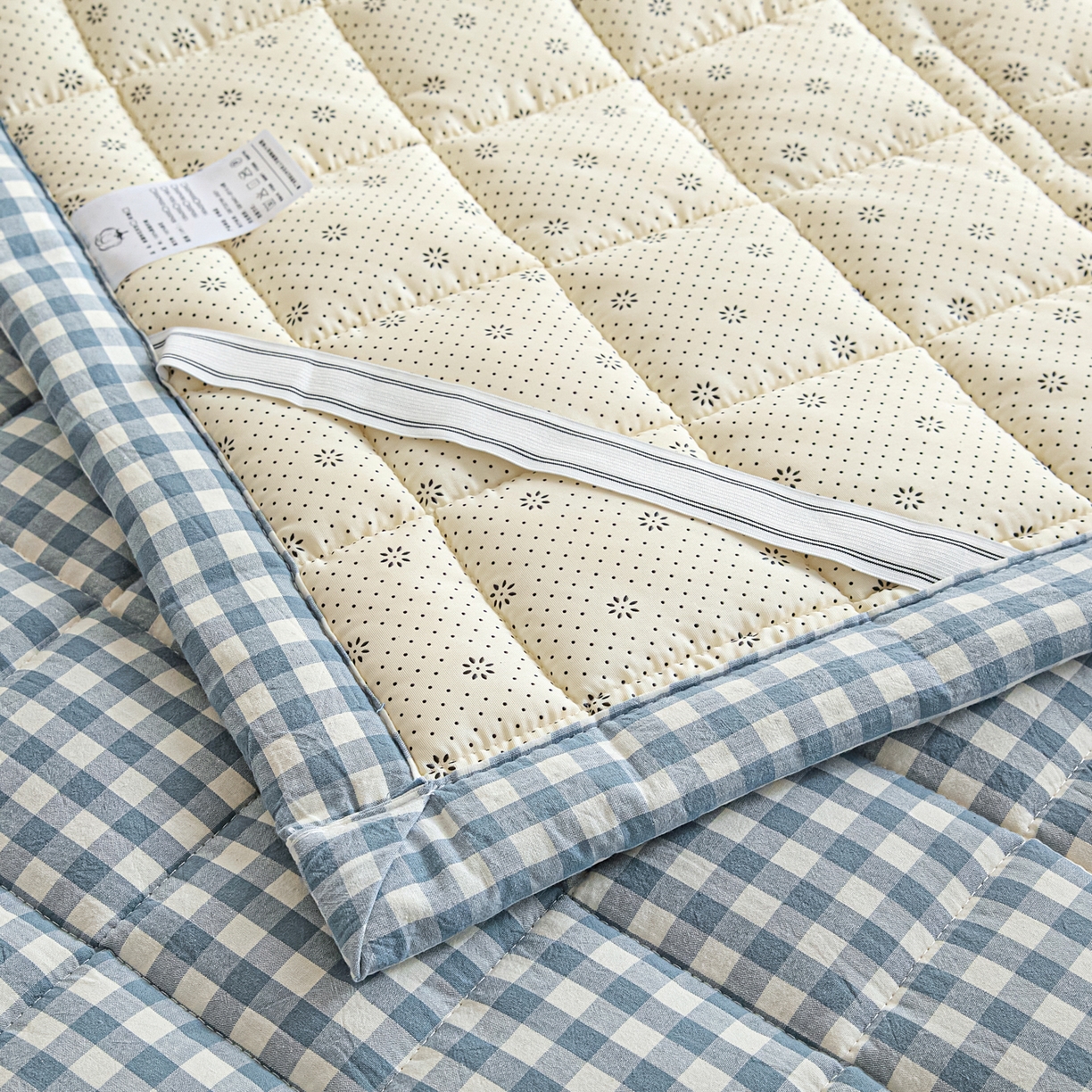 91家纺网 家纺一手货源 找家纺 鑫钰 2025新款学生开学季宿舍专用新疆棉花床垫薄款 棉格-蓝小格