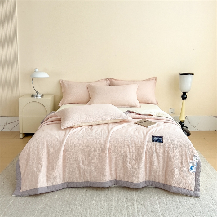 91家纺网 家纺一手货源 找家纺 （总）梵克保罗 2025春夏新品10A抗菌泡泡棉大豆单夏被空调被被子被芯