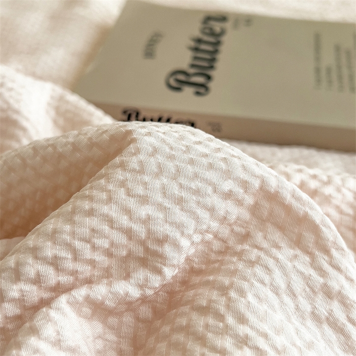 91家纺网 家纺一手货源 找家纺 梵克保罗 2025春夏新品10A抗菌泡泡棉大豆单夏被空调被被子被芯 卡其+米黄