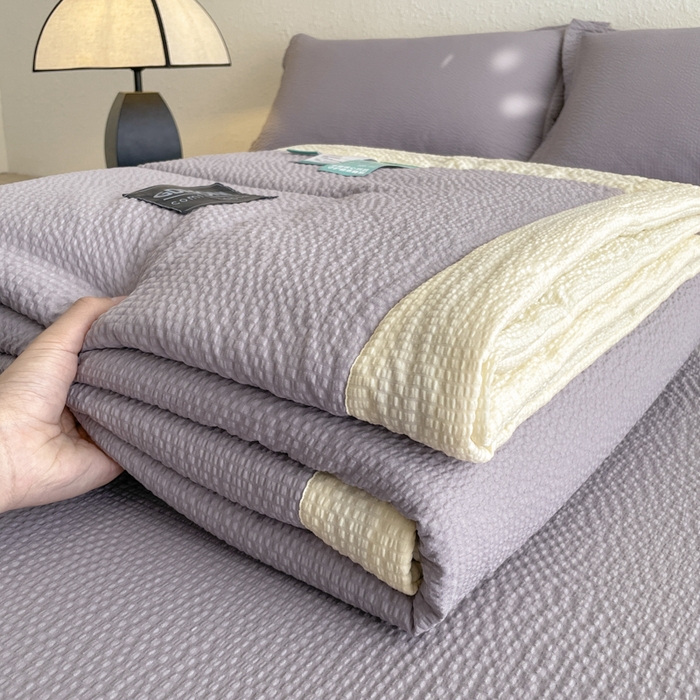 91家纺网 家纺一手货源 找家纺 梵克保罗 2025春夏新品10A抗菌泡泡棉大豆单夏被空调被被子被芯 米黄+浅灰