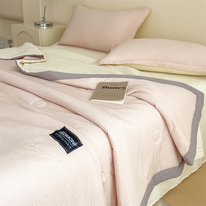 91家纺网 家纺一手货源 找家纺 梵克保罗 2025春夏新品10A抗菌泡泡棉大豆单夏被空调被被子被芯 卡其+米黄