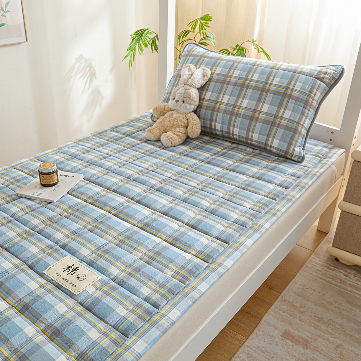 91家纺网 家纺一手货源 找家纺 鑫钰 2025新款学生开学季宿舍专用新疆棉花床垫薄款 棉格-简希蓝