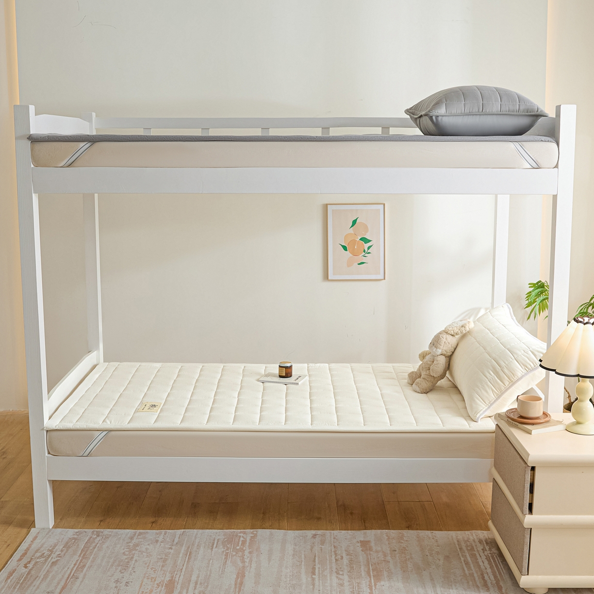 91家纺网 家纺一手货源 找家纺 鑫钰 2025新款学生开学季宿舍专用新疆棉花床垫薄款 棉格-经典白