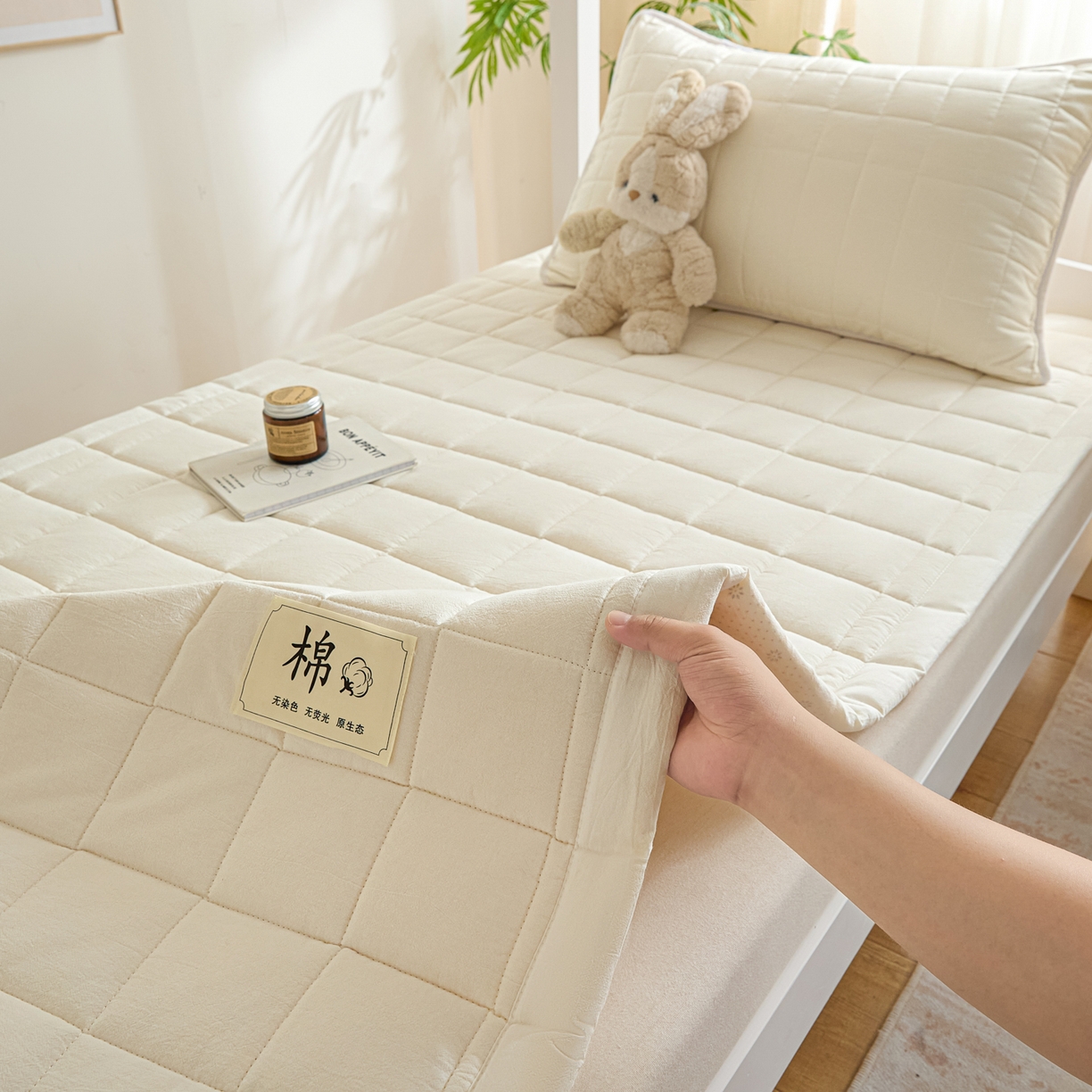 91家纺网 家纺一手货源 找家纺 鑫钰 2025新款学生开学季宿舍专用新疆棉花床垫薄款 棉格-经典白