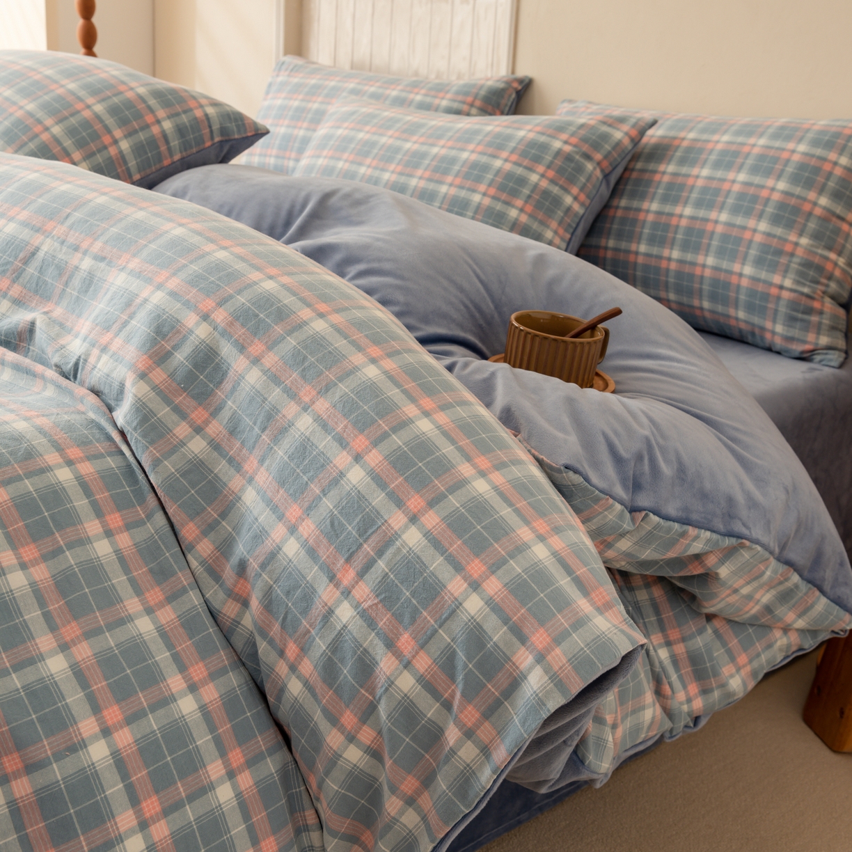 91家纺网 家纺一手货源 找家纺 （总）雯雨家纺 2025新款全棉加牛奶绒宝宝绒一面棉一面绒单件被套单品被套