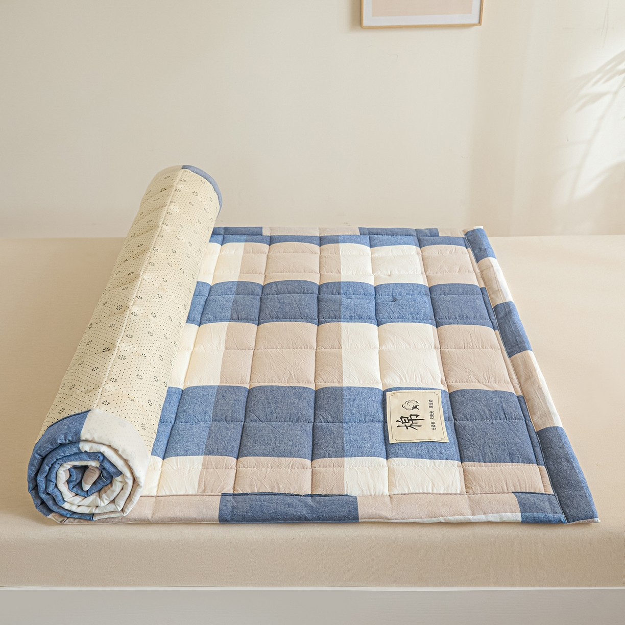 91家纺网 家纺一手货源 找家纺 鑫钰 2025新款学生开学季宿舍专用新疆棉花床垫薄款 棉格-蓝大格