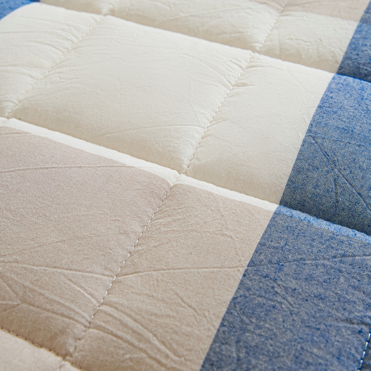 91家纺网 家纺一手货源 找家纺 鑫钰 2025新款学生开学季宿舍专用新疆棉花床垫薄款 棉格-蓝大格