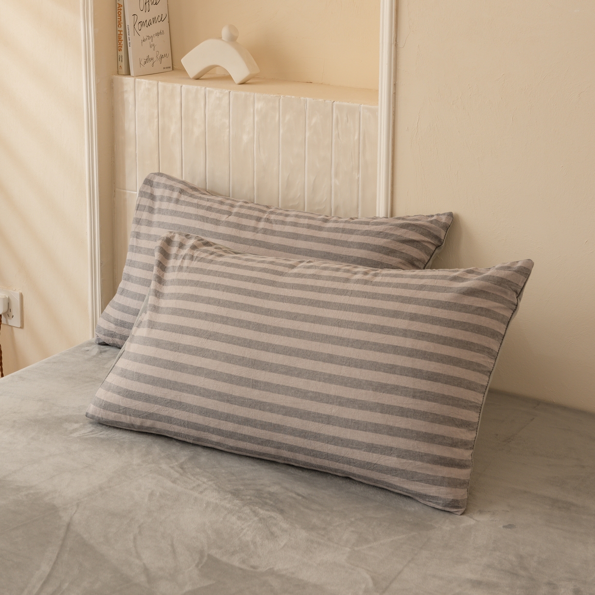 91家纺网 家纺一手货源 找家纺 雯雨家纺 2025新款全棉加牛奶绒宝宝绒一面棉一面绒单件被套单品被套 棉绒-布林灰