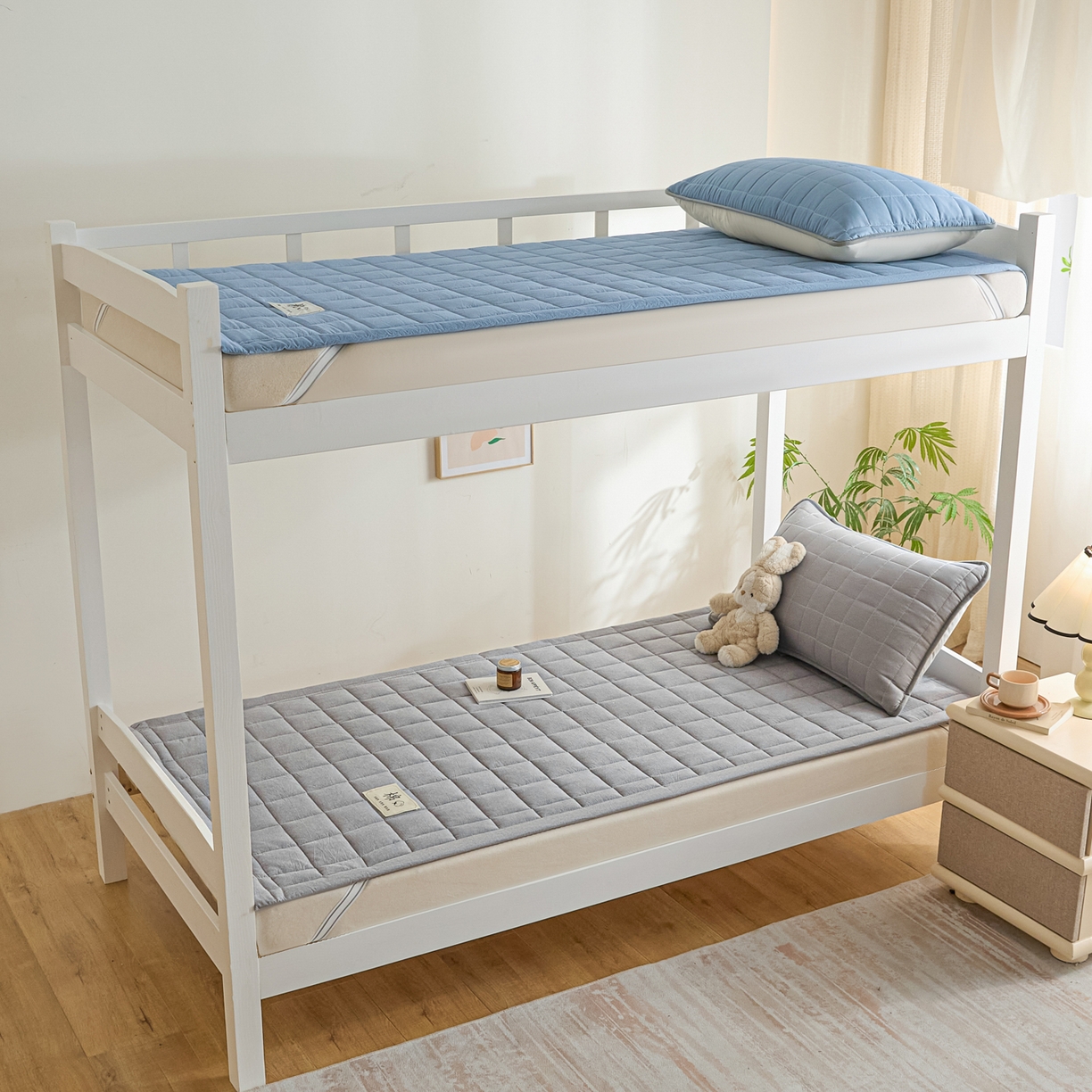 91家纺网 家纺一手货源 找家纺 鑫钰 2025新款学生开学季宿舍专用新疆棉花床垫薄款 棉格-绅士灰