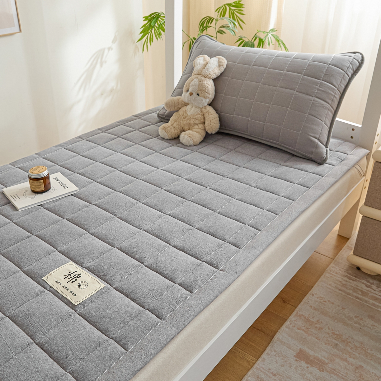 91家纺网 家纺一手货源 找家纺 鑫钰 2025新款学生开学季宿舍专用新疆棉花床垫薄款 棉格-绅士灰