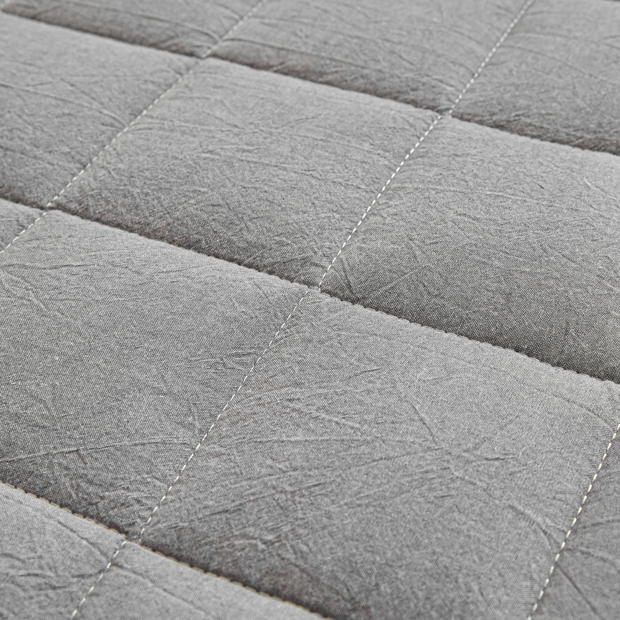 91家纺网 家纺一手货源 找家纺 鑫钰 2025新款学生开学季宿舍专用新疆棉花床垫薄款 棉格-绅士灰