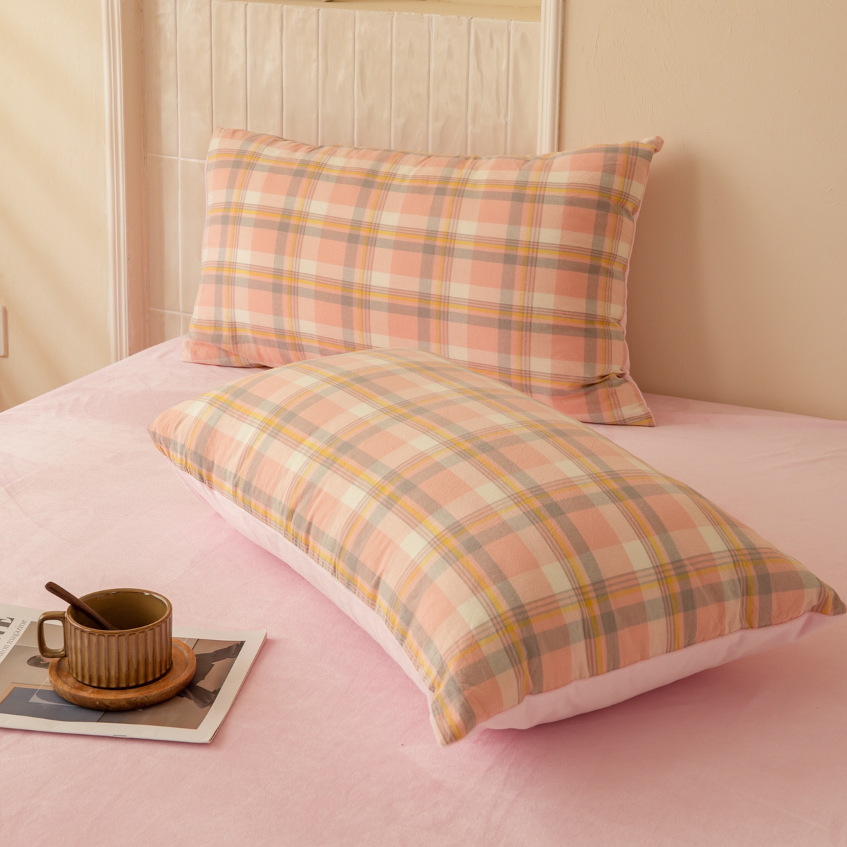 91家纺网 家纺一手货源 找家纺 雯雨家纺 2025新款全棉加牛奶绒宝宝绒一面棉一面绒单件被套单品被套 棉绒-简稀粉