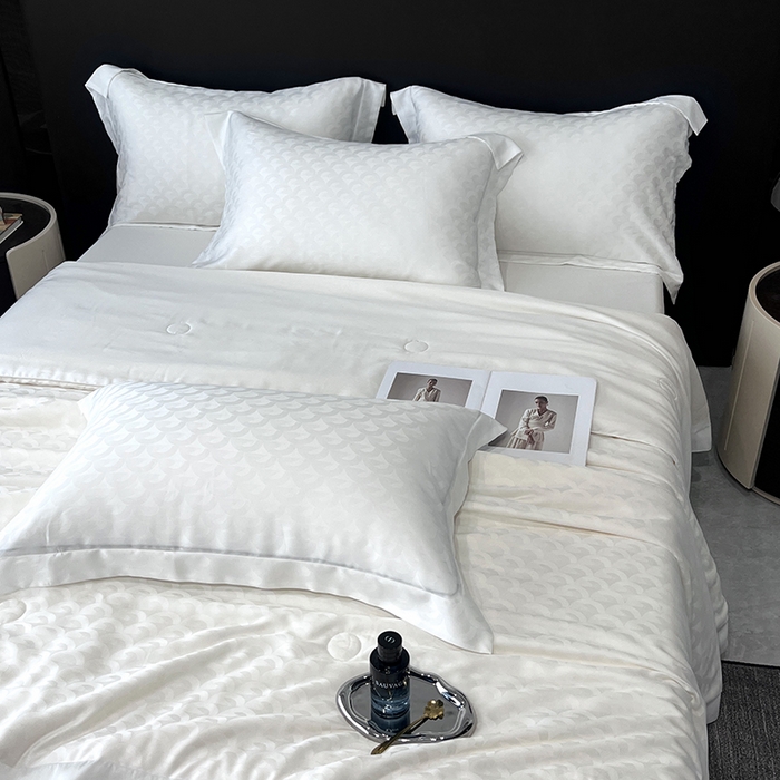 91家纺网 家纺一手货源 找家纺 （总）梵克保罗 2025春夏新款莱赛尔兰精天丝提花单夏被空调被夏被四件套