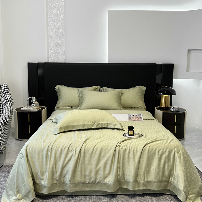 91家纺网 家纺一手货源 找家纺 （总）梵克保罗 2025春夏新款莱赛尔兰精天丝提花单夏被空调被夏被四件套